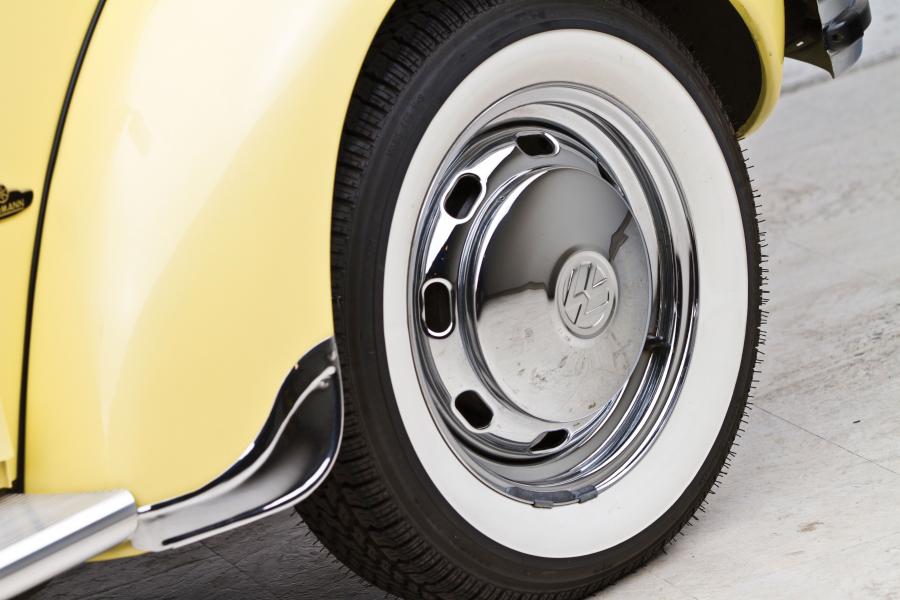  Volkswagen Beetle Cabriolet 1971 года  (фото 13 из 20)